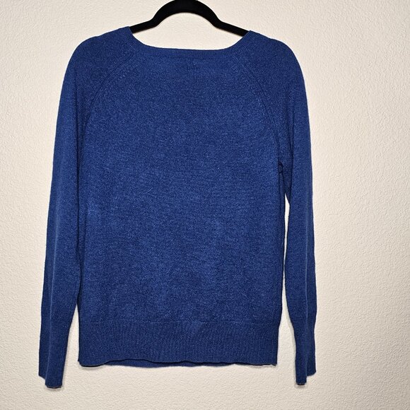 Halogen 100% Cashmere Blue Sweater - Size Medium, Excellent Condition - Picture 6 of 6